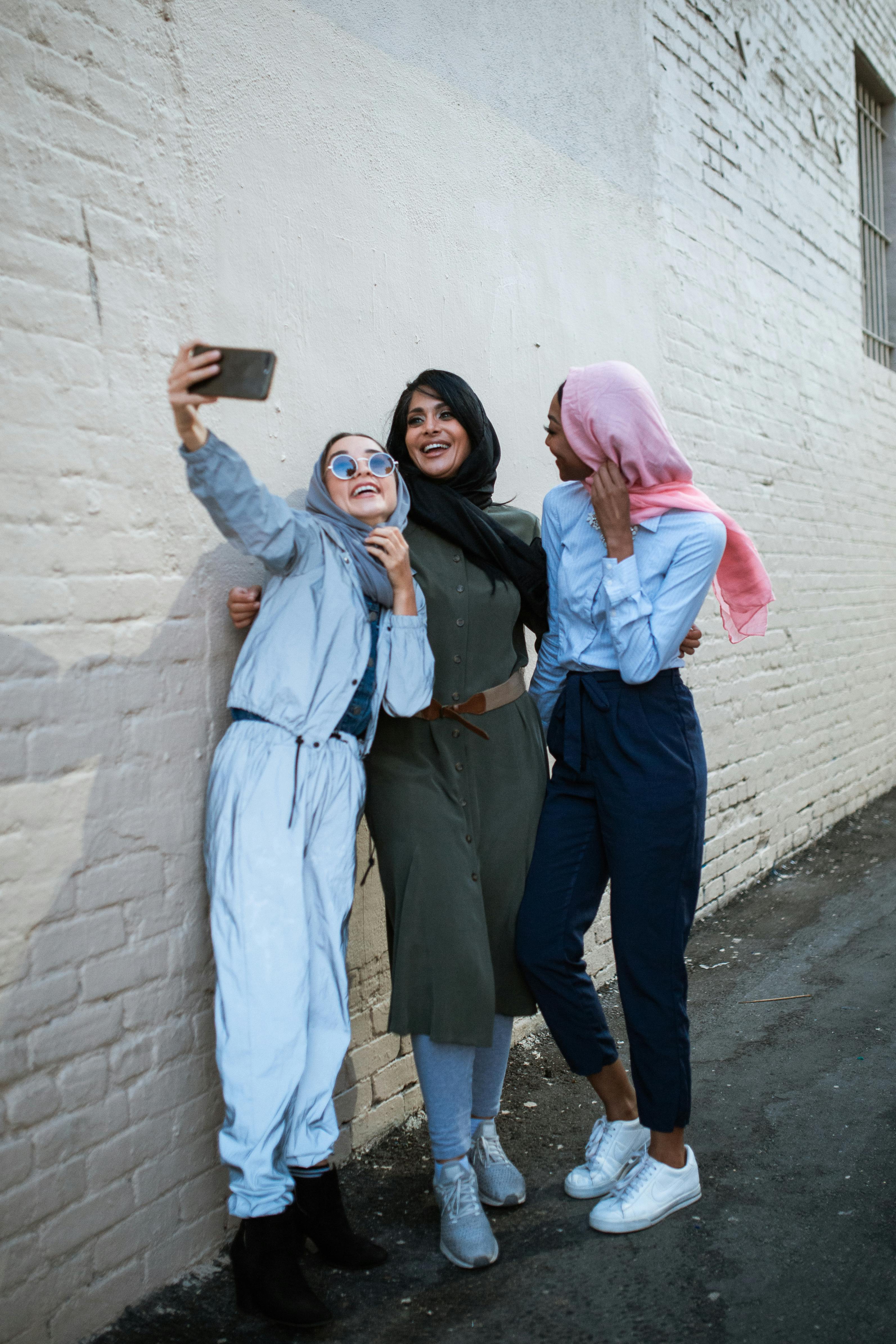 Social & Community